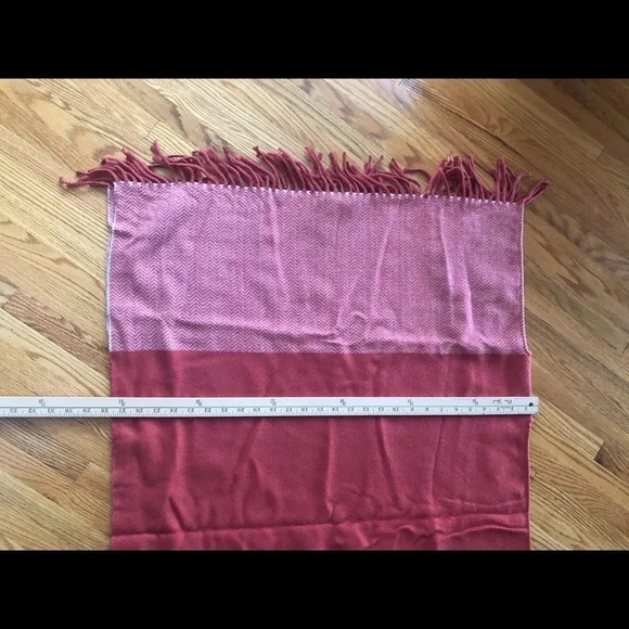 Universal Threads Poncho - Picture 3 of 4